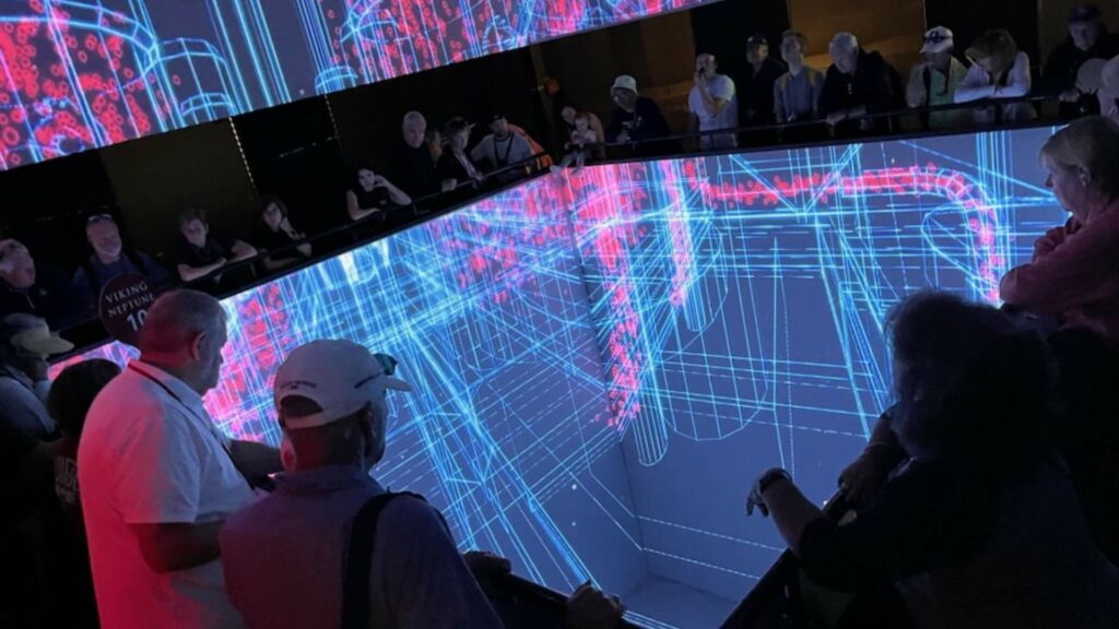 Interactive screens explain how oil and gas form deep beneath the seabed and how 
they are extracted in a way that is easy to grasp. ©Bjorn Lindberg