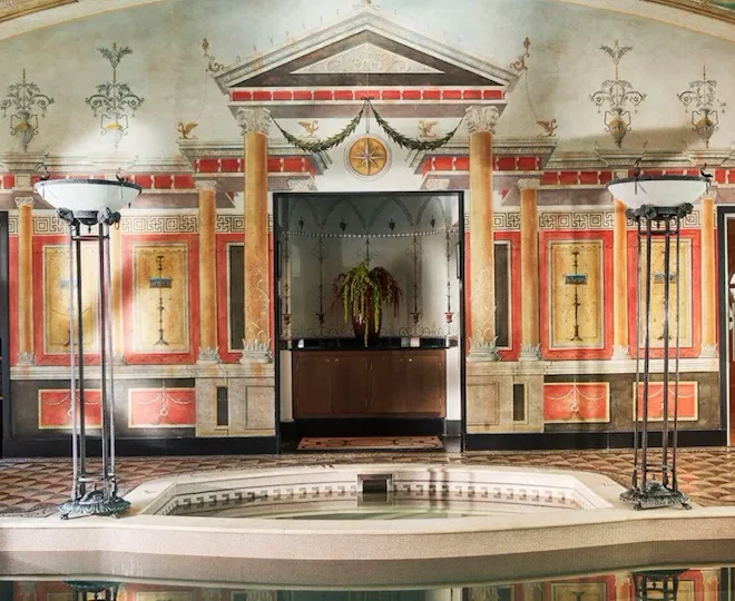 Presidential suite swimming pool at Principe di Savoia hotel in Milan